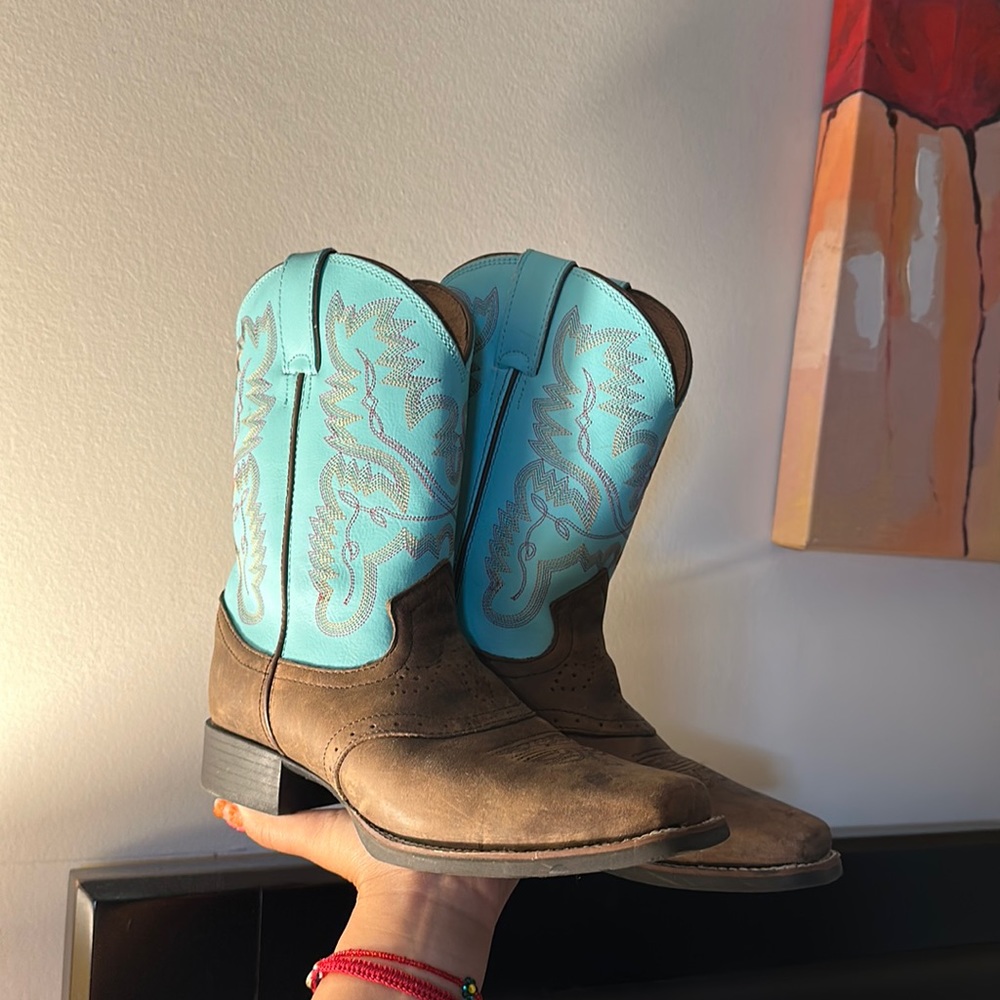 Justin kids 3.5 AQHA Lifestyle western boots L4853 teal.